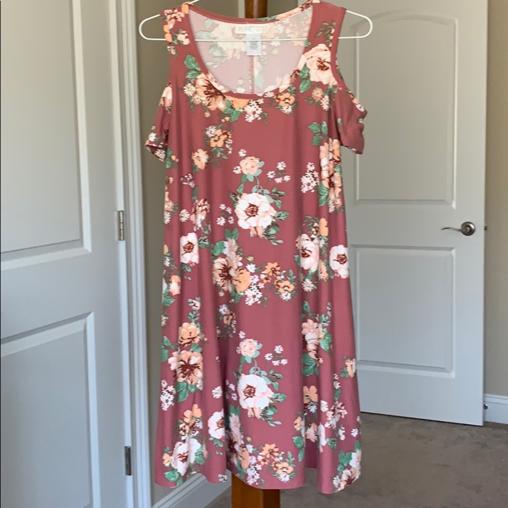 Planet Gold Cold Shoulder Dress Mauve Floral SZ M - Picture 2 of 4